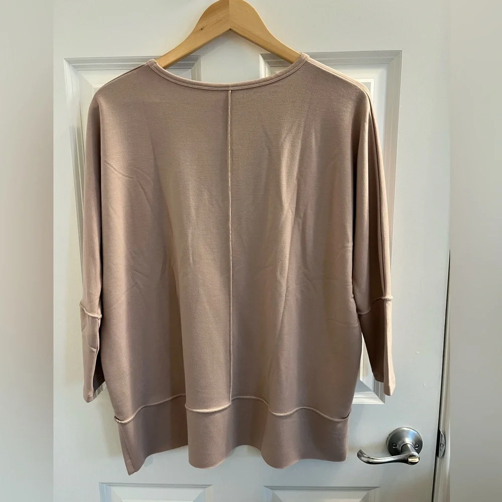 Spanx Pink Perfect Length Dolman Sweatshirt EUC with Tags Size Small - Picture 4 of 8